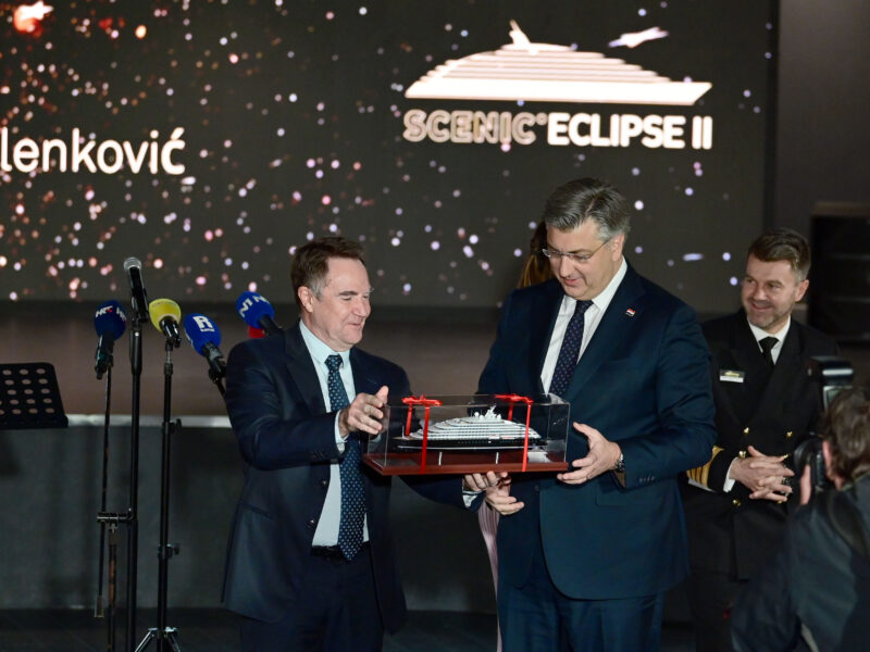 Scenic-Eclipse-2_2