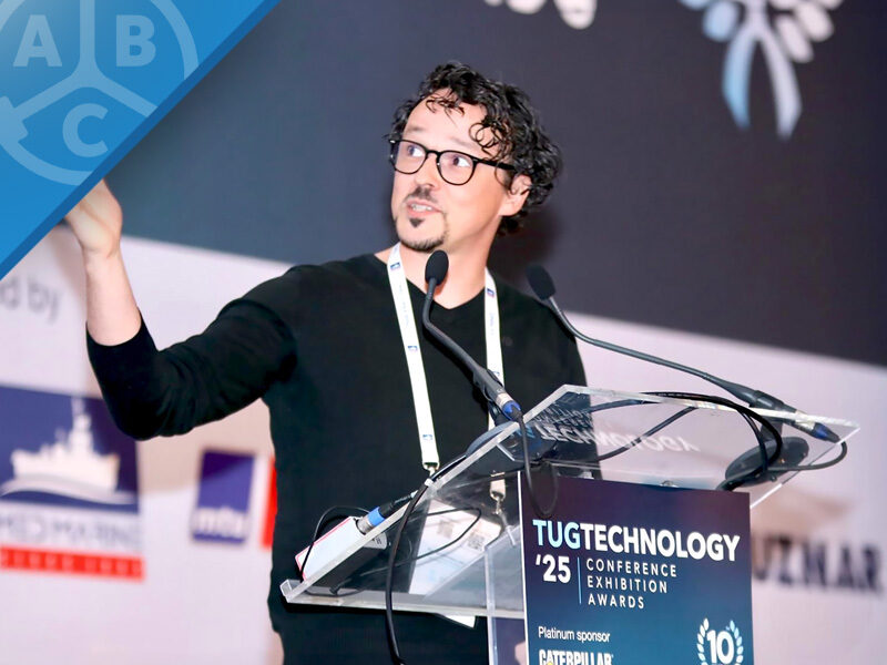 Presenting Field Experience with Dual-Fuel Hydrogen and Methanol Tugs