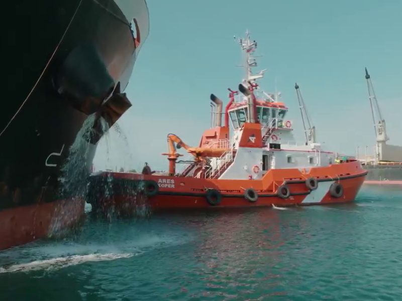 Tugboat-ARES-02