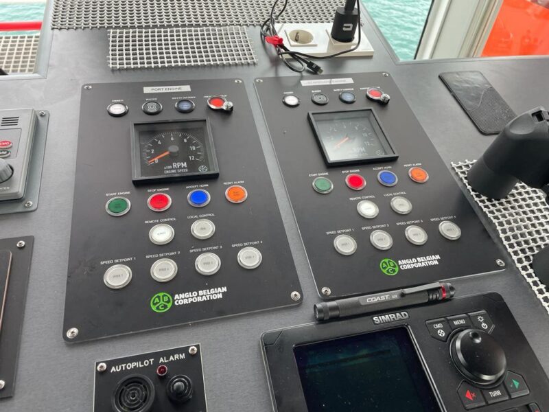 Tugboat-ARES-05